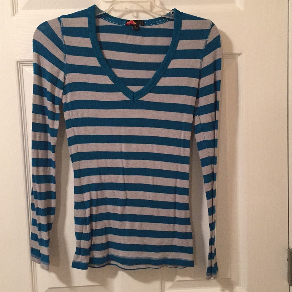 Forever 21 Sweater